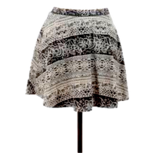 NWT LA Hearts Skirt - Pacsun - Women’s Size Medium